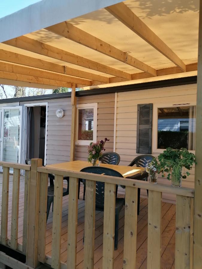 לה רוק-ד'אנטרון Mobil Home Tout Confort 6 Personnes Climatise Au Pied Du Luberon מראה חיצוני תמונה