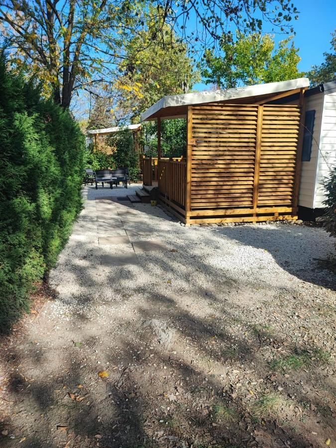 לה רוק-ד'אנטרון Mobil Home Tout Confort 6 Personnes Climatise Au Pied Du Luberon מראה חיצוני תמונה