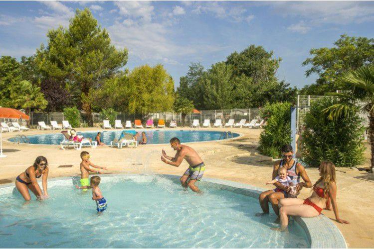 לה רוק-ד'אנטרון Mobil Home Tout Confort 6 Personnes Climatise Au Pied Du Luberon מראה חיצוני תמונה