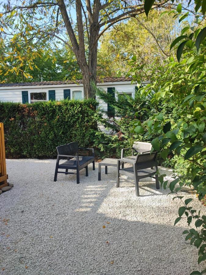 לה רוק-ד'אנטרון Mobil Home Tout Confort 6 Personnes Climatise Au Pied Du Luberon מראה חיצוני תמונה