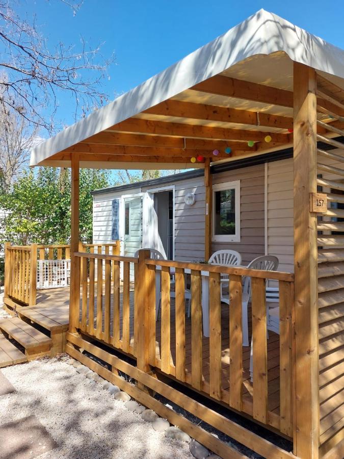 לה רוק-ד'אנטרון Mobil Home Tout Confort 6 Personnes Climatise Au Pied Du Luberon מראה חיצוני תמונה
